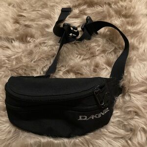Dakine Fanny pack